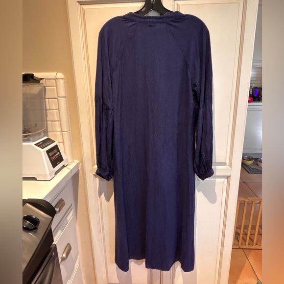The Odell’s navy blue dress long sleeves Size S oversized can fit someone Size M - Picture 3 of 7